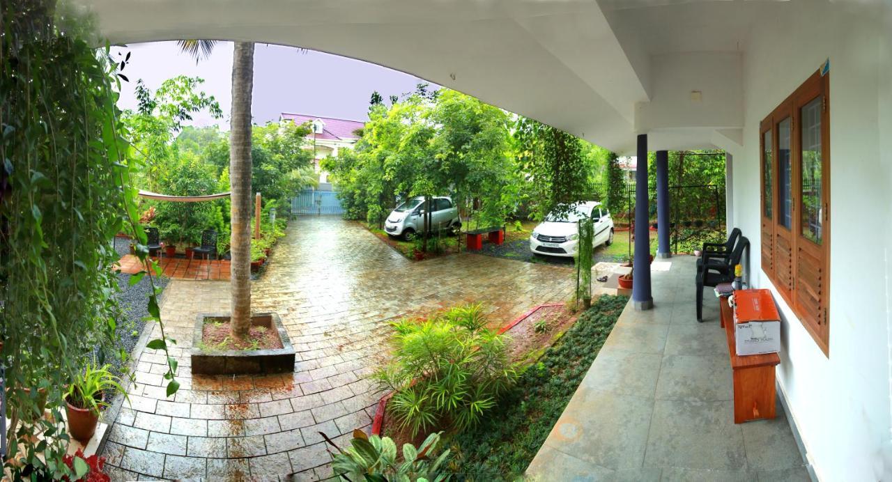 Monsoon Apartments Kannur Exterior foto